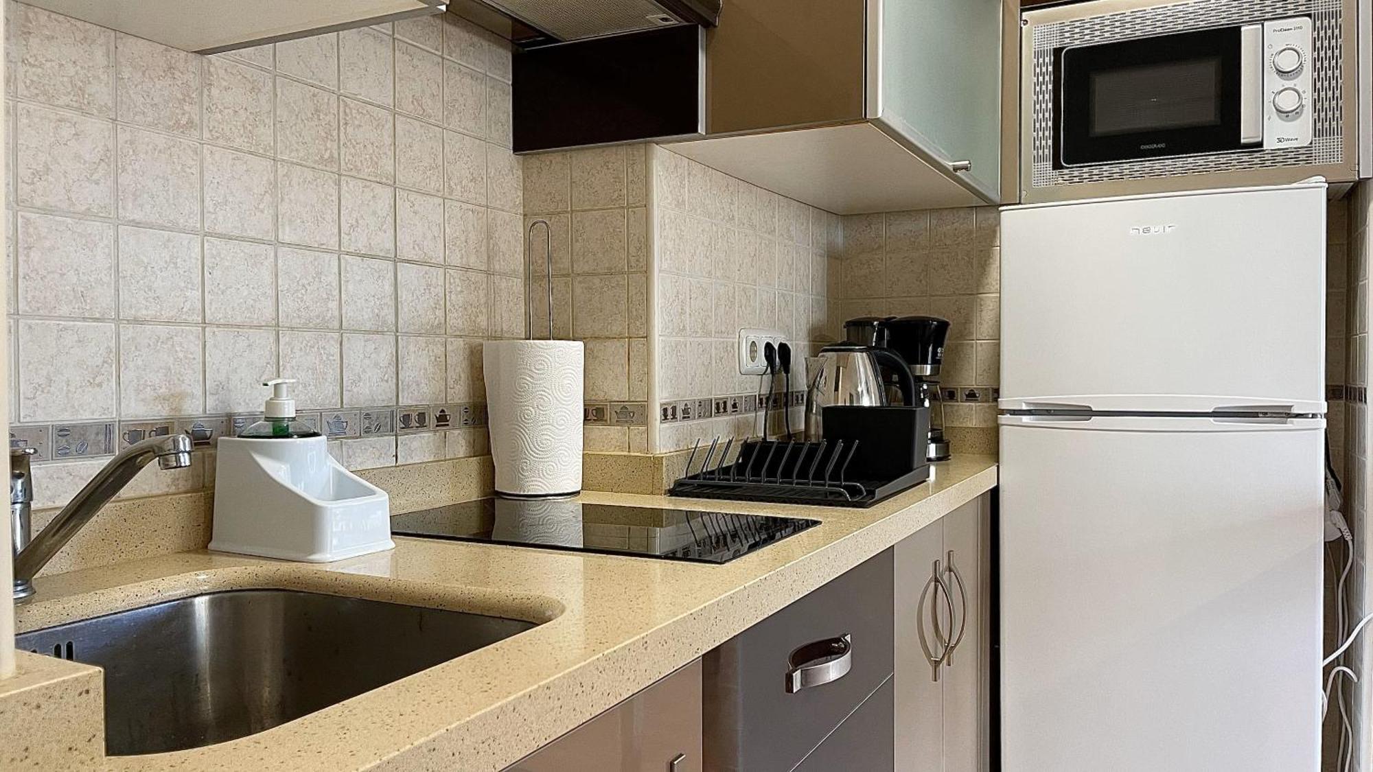 Beachfront 1Br Apartment In Center Of Marbella! Εξωτερικό φωτογραφία