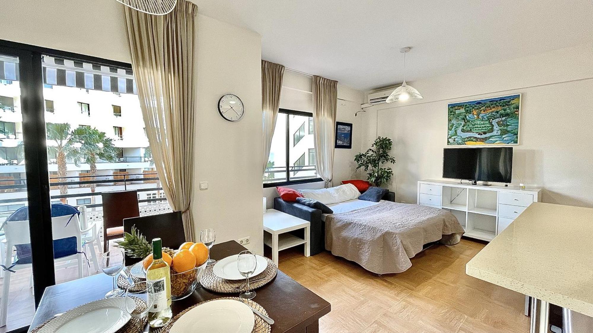 Beachfront 1Br Apartment In Center Of Marbella! Εξωτερικό φωτογραφία